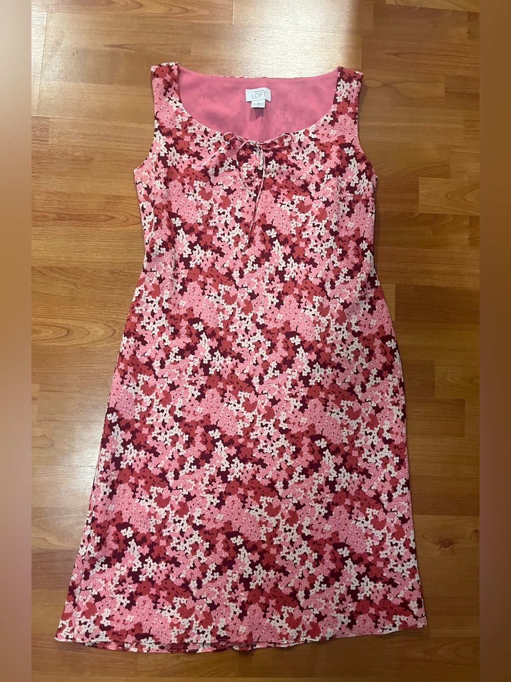 LOFT Pink & White Floral Shift Dress Sz 2
